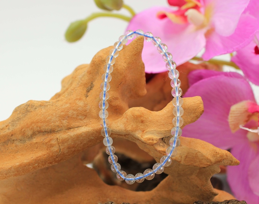 Bracelet en perles 4mm en Topaze bleue