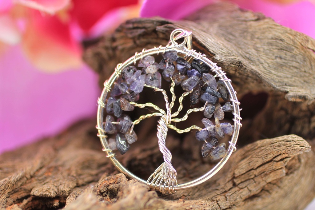 Pendentif Arbre de vie en Iolite