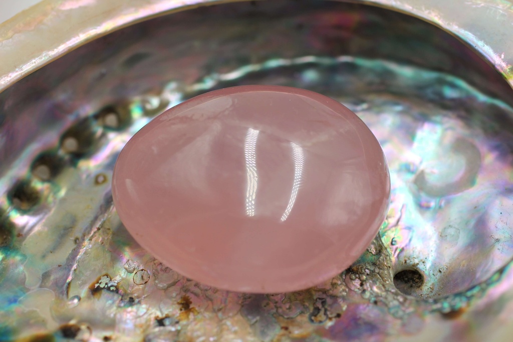 Galet en Quartz rose