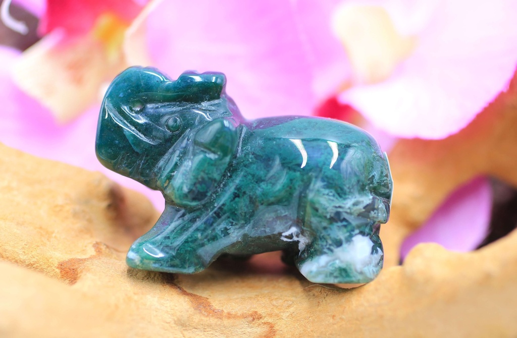 Eléphant en Agate mousse