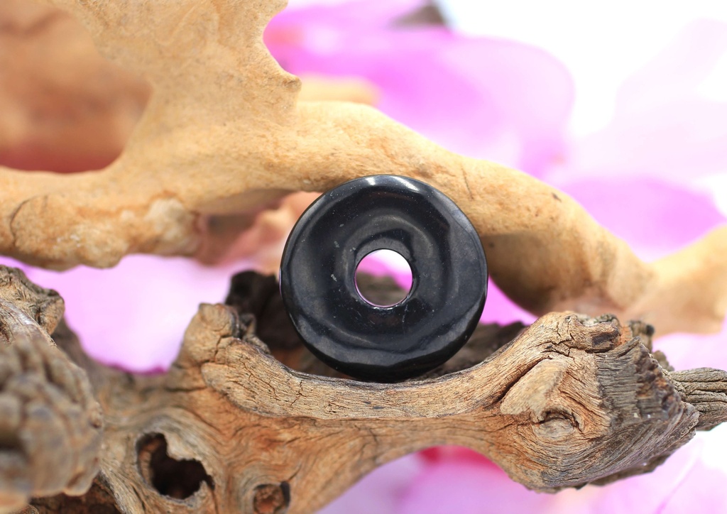 Pendentif donut en Shungite