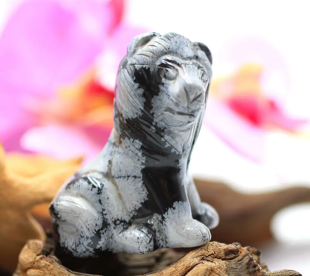 Lion en Obsidienne flocon de neige