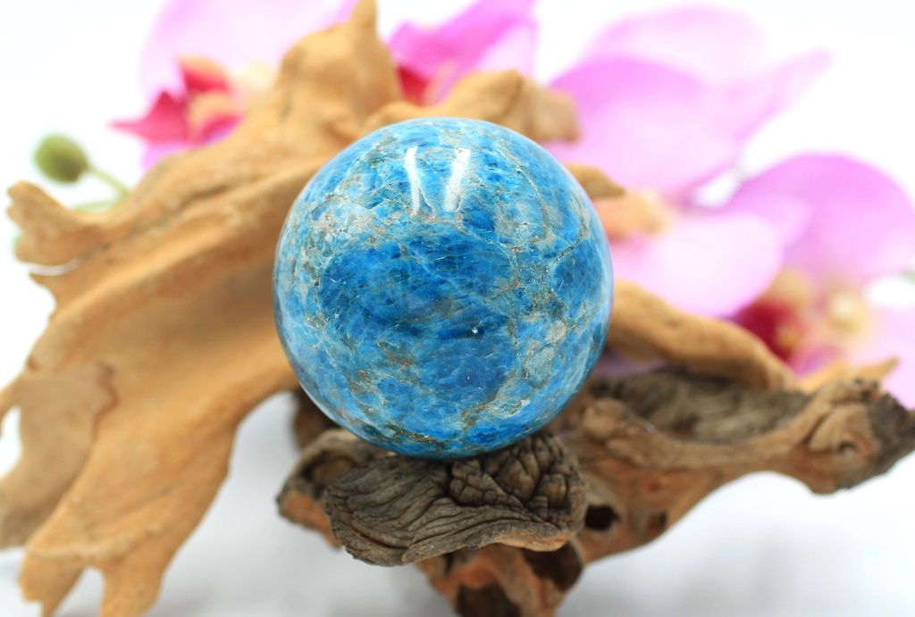 Sphère en Apatite bleue