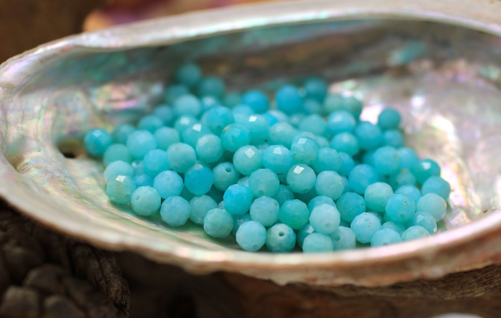 Perle 4mm facettée en Amazonite