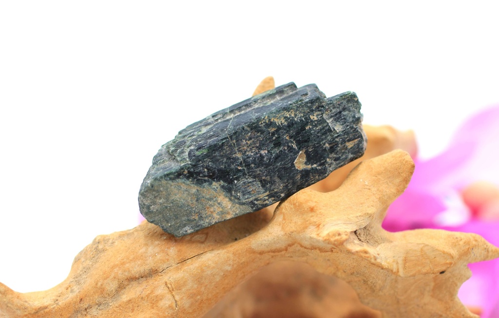 Epidote brut