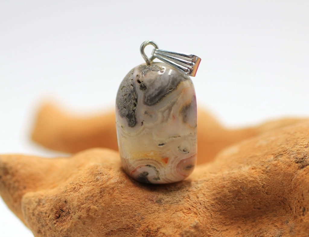 Pendentif en Agate crazy lace jaune