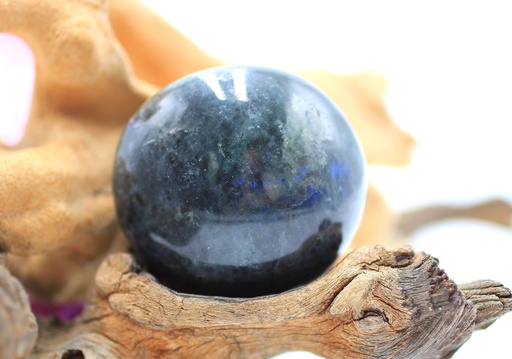 Galet en Labradorite