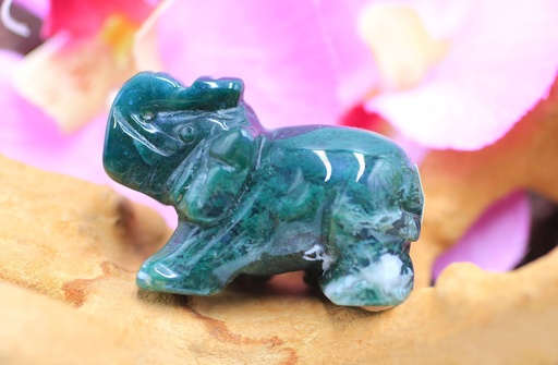 Eléphant en Agate mousse