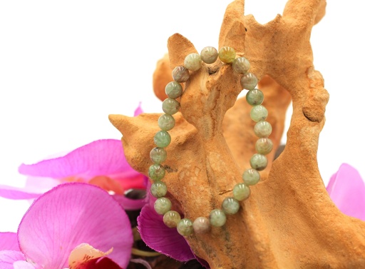 Bracelet en perles 7mm en Cyanite verte