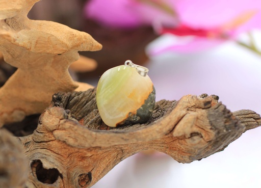 Pendentif en Aragonite